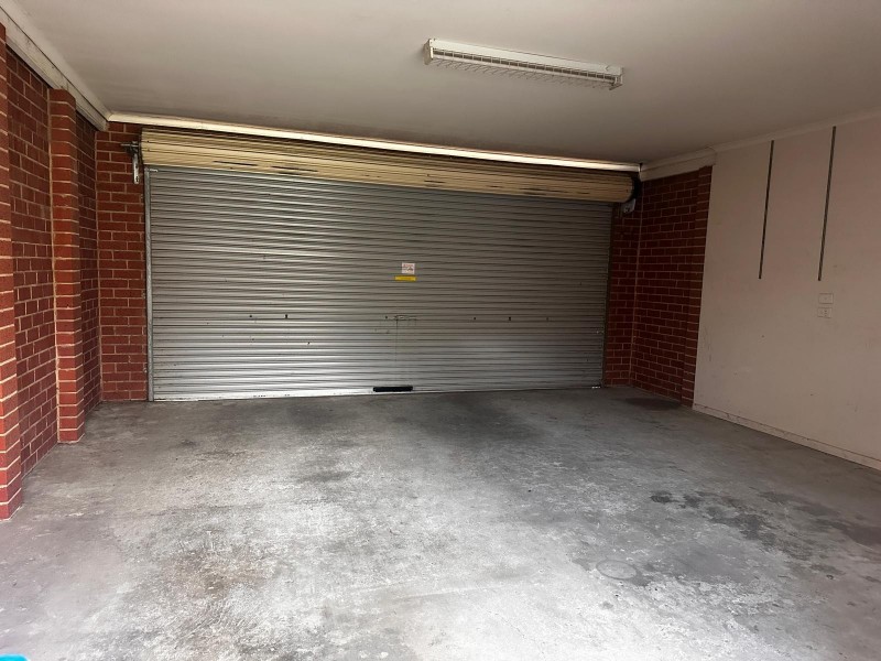 6 Greenlea Grove, Hampton Park VIC 3976