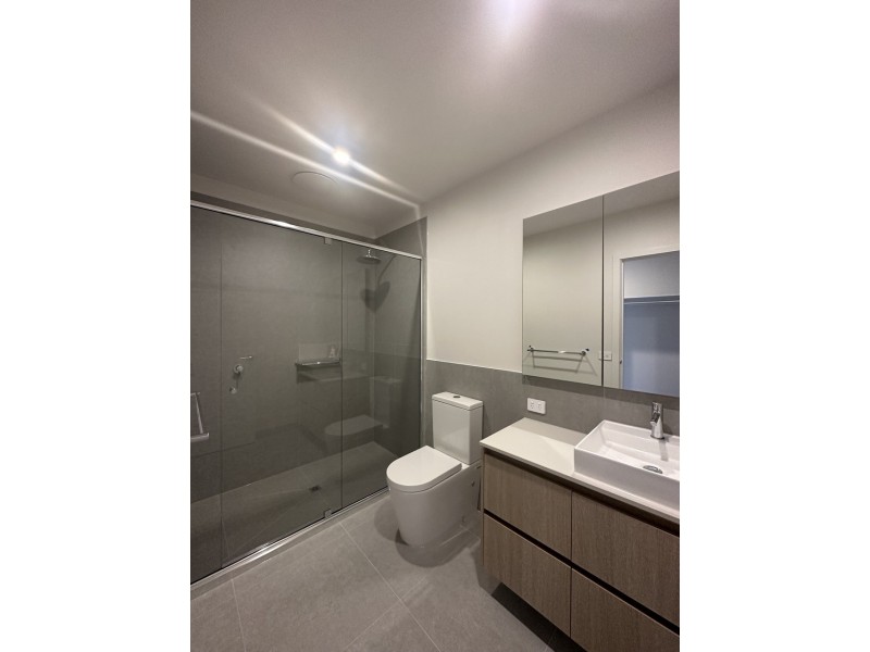 24 Depeche Way, Cranbourne South VIC 3977