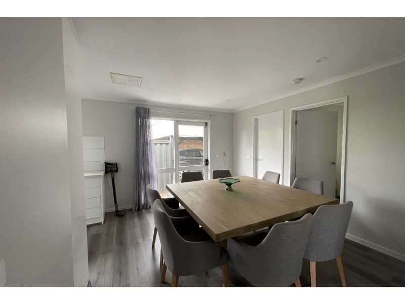 1/21 Hawking Avenue, Hampton Park VIC 3976