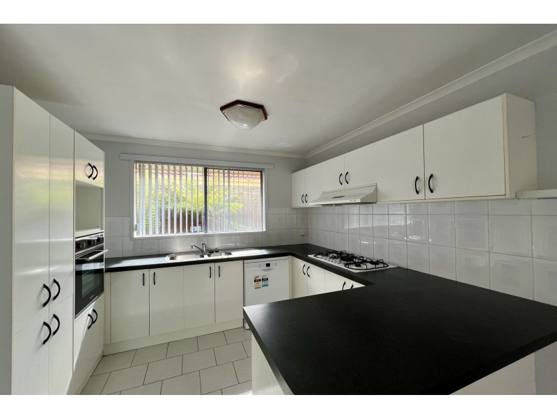 23 Cornwell Crescent, Cranbourne East VIC 3977