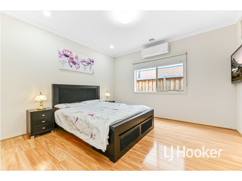 15 Ironwood Avenue, Cranbourne North VIC 3977