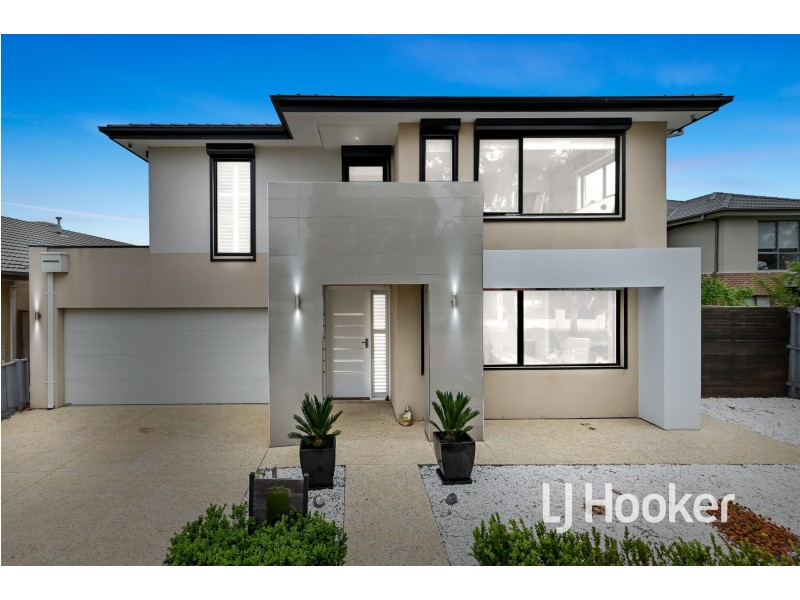 32 Lemongrove Way, Berwick VIC 3806