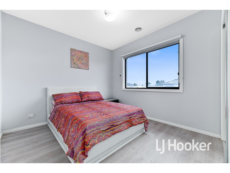 32 Lemongrove Way, Berwick VIC 3806