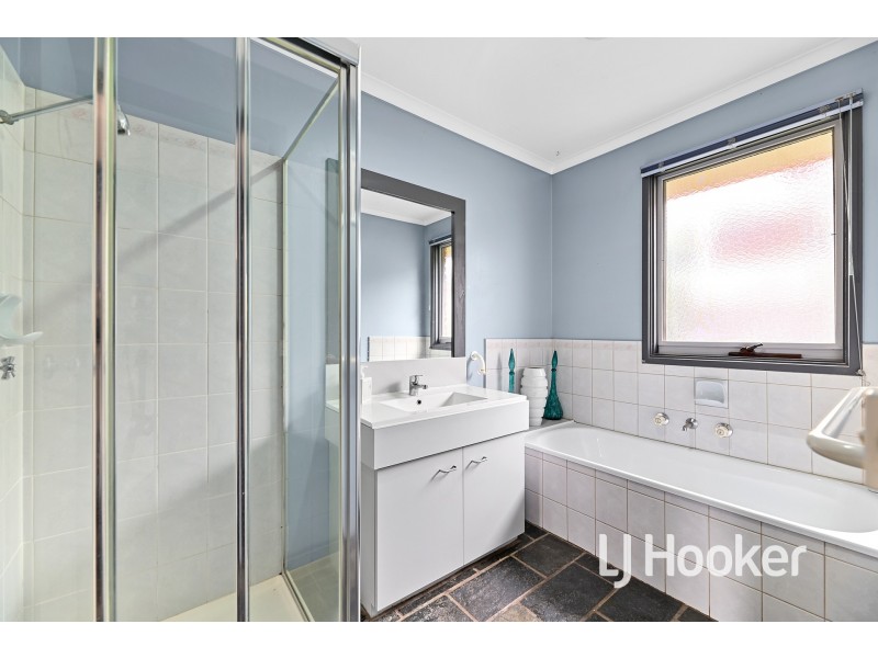 11 Ireland Avenue, Narre Warren VIC 3805