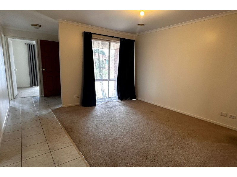 5 Highmount Drive, Hampton Park VIC 3976