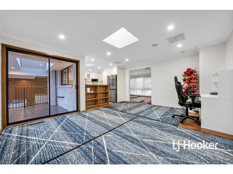 6 Lynne Court, Hallam VIC 3803