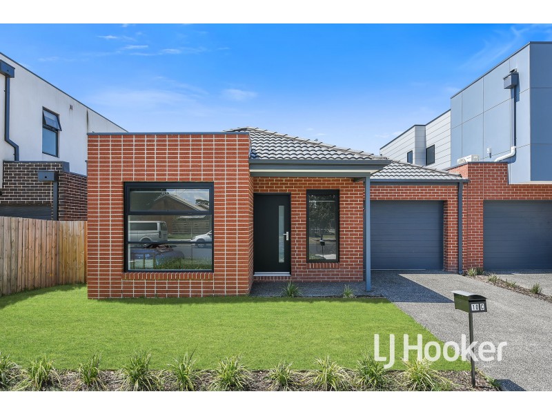 10C Tucker Street, Cranbourne VIC 3977