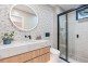 2/2 Montgomery Avenue, Mount Waverley VIC 3149