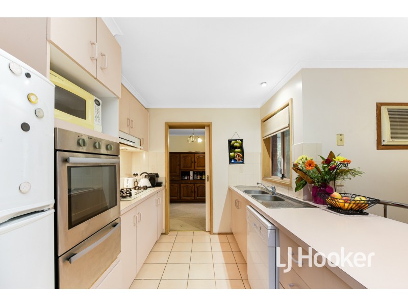 17 Pirra Place, Narre Warren VIC 3805
