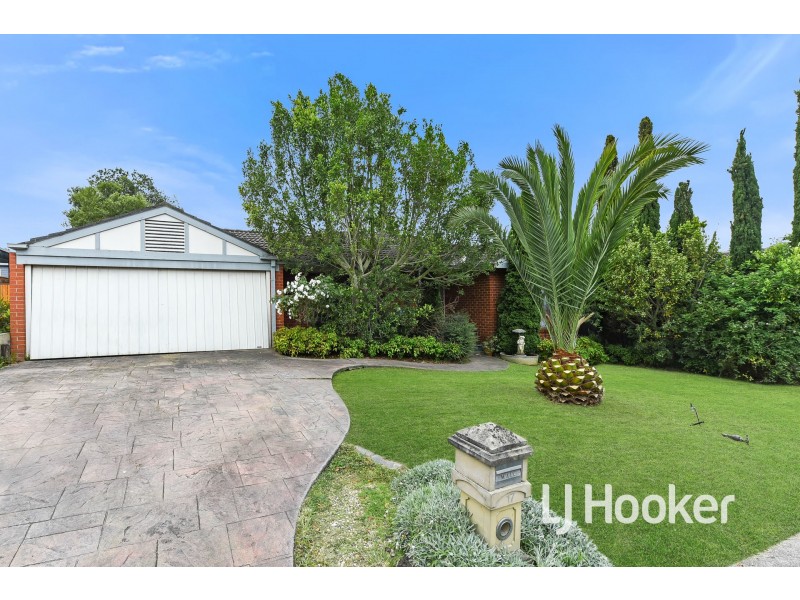 17 Pirra Place, Narre Warren VIC 3805