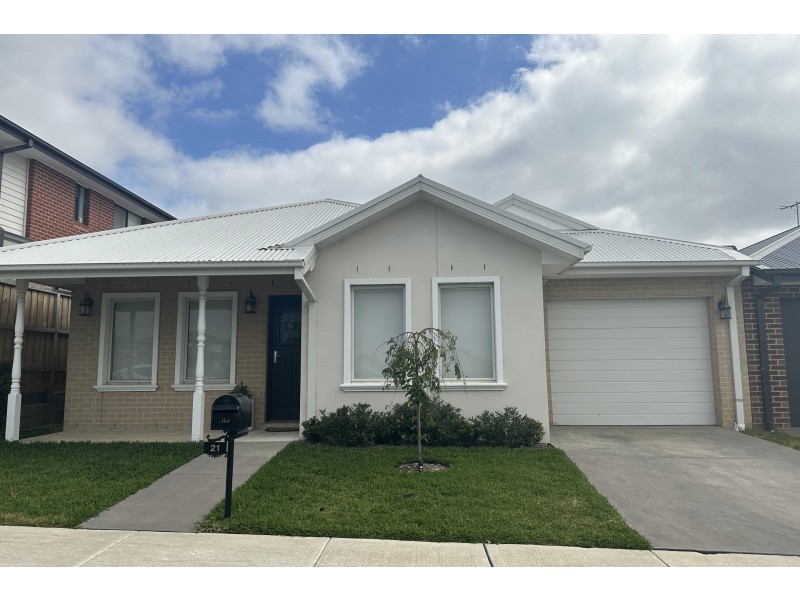 21 Rosedene Avenue, Officer VIC 3809