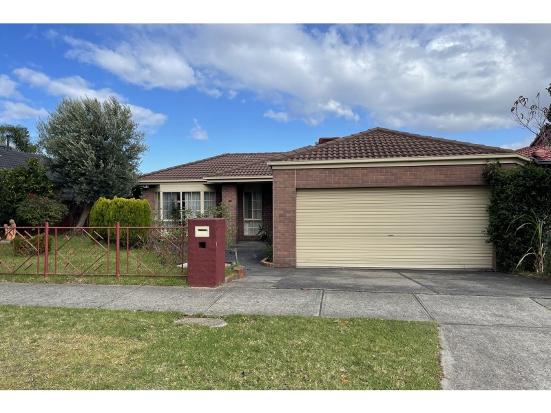 85 Hinrichsen Drive, Hallam VIC 3803