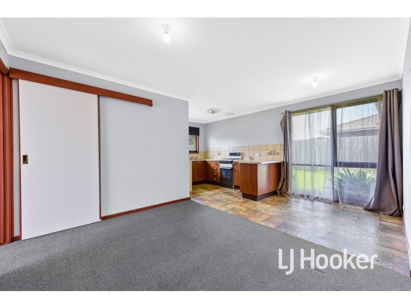 63 Pound Road, Hampton Park VIC 3976