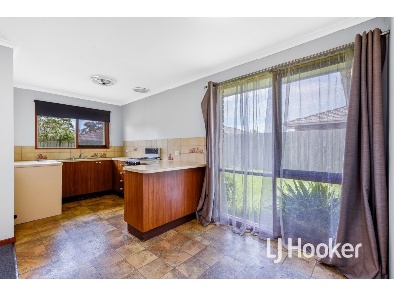 63 Pound Road, Hampton Park VIC 3976