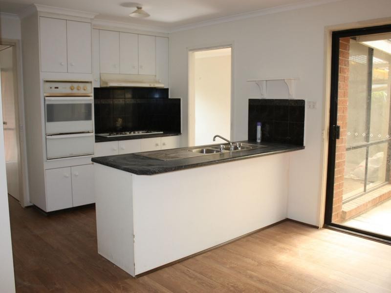 24 Gull Way, Narre Warren South VIC 3805