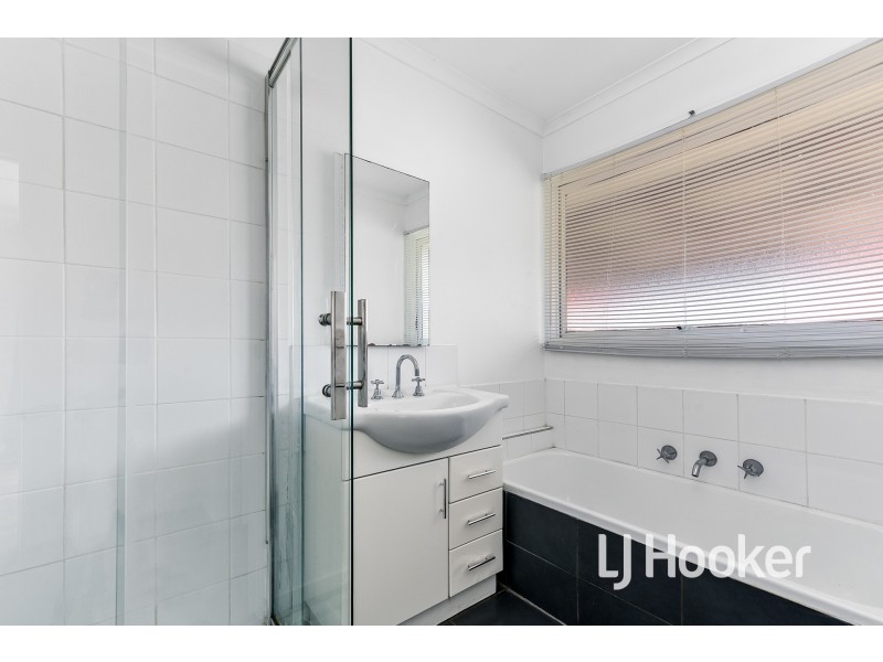 4 Urquhart Court, Hampton Park VIC 3976