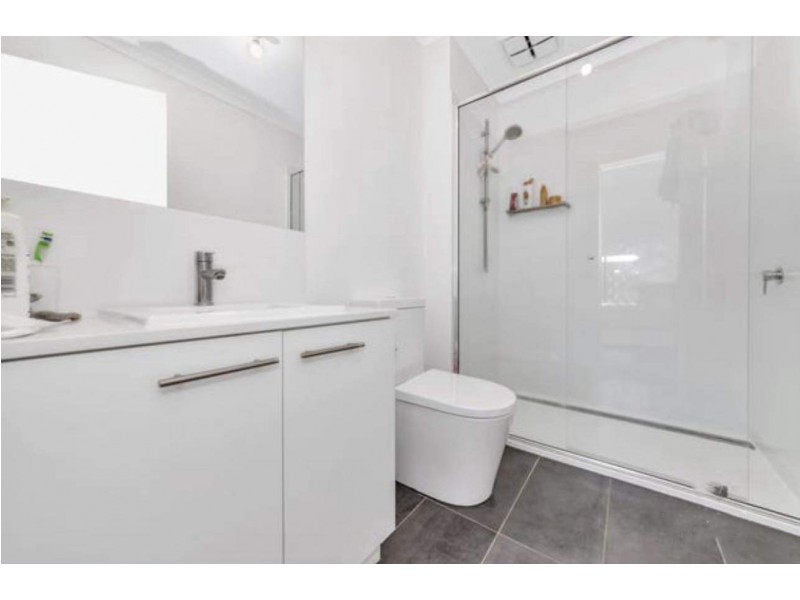 2 Saison Circuit, Doveton VIC 3177