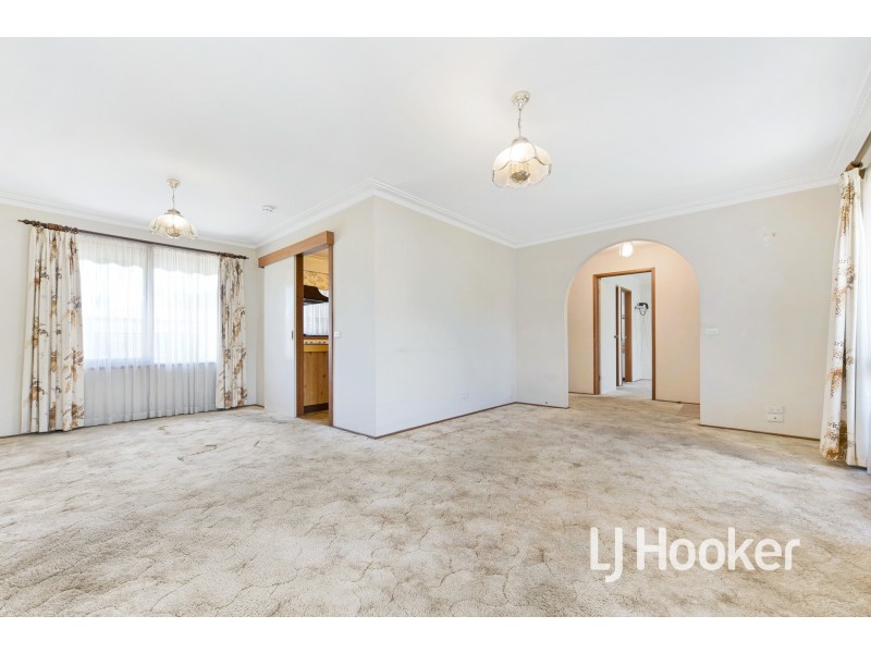 27 Jeffrey Street, Hampton Park VIC 3976