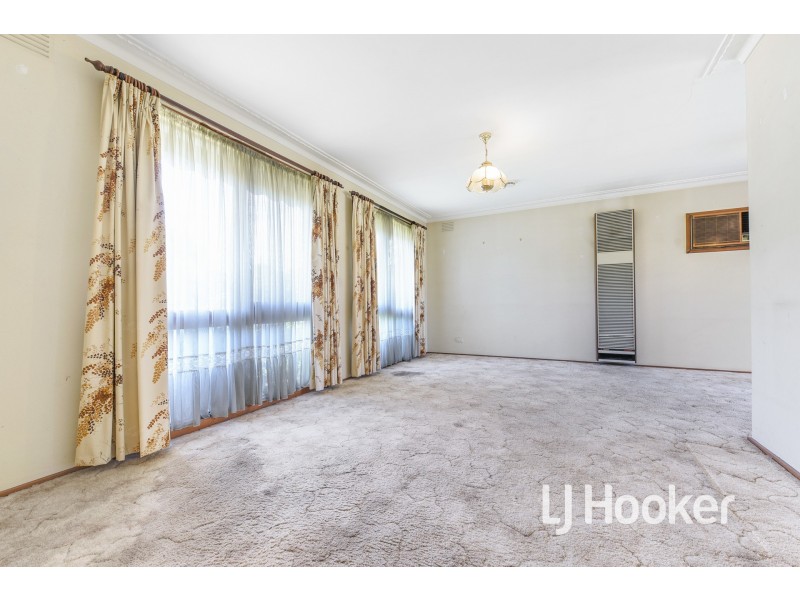 27 Jeffrey Street, Hampton Park VIC 3976