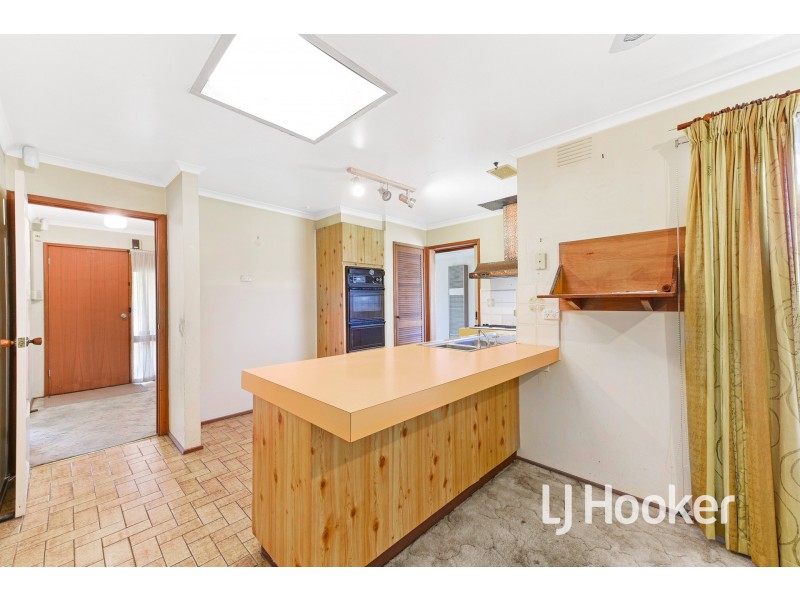 27 Jeffrey Street, Hampton Park VIC 3976