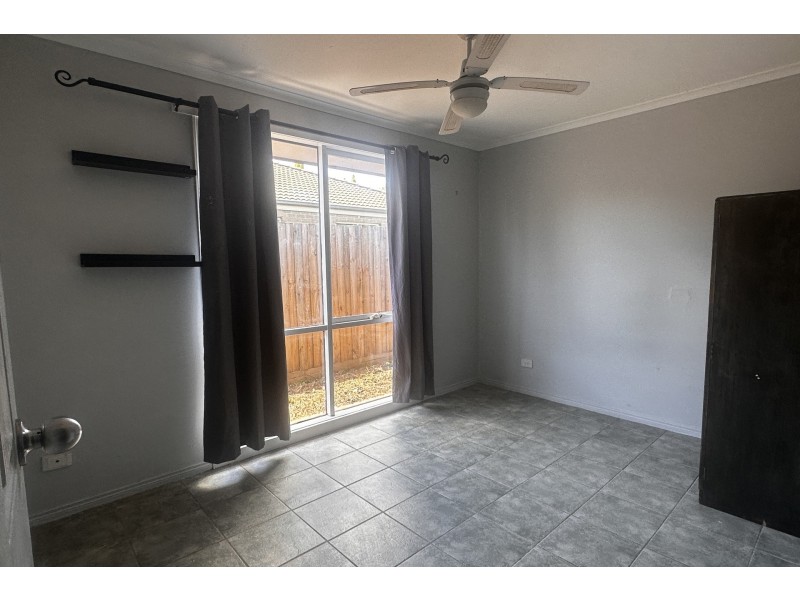 27 Central Road, Hampton Park VIC 3976