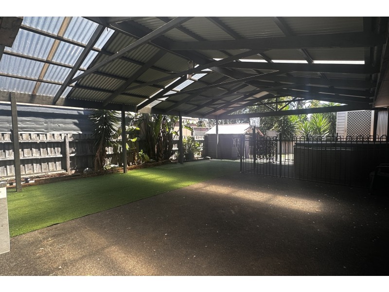 27 Central Road, Hampton Park VIC 3976