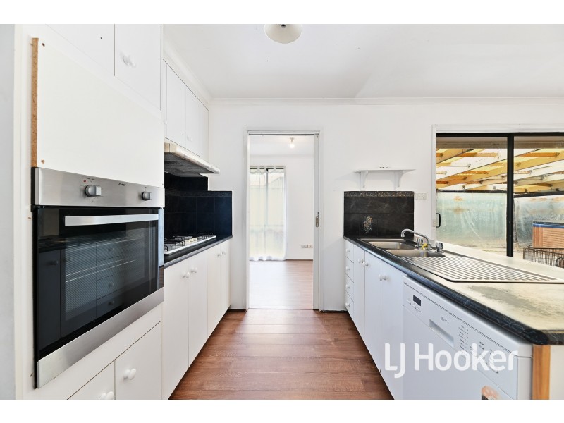 24 Gull Way, Narre Warren South VIC 3805