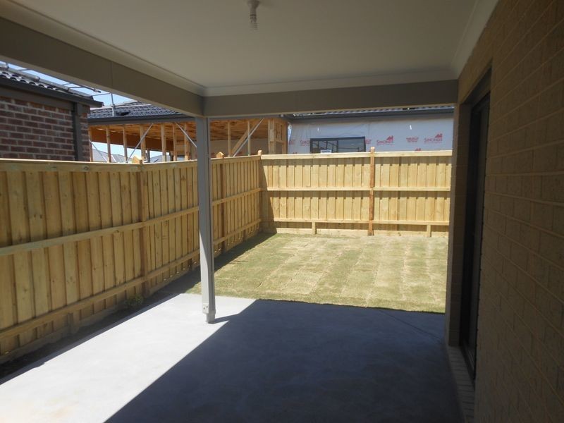 85 Green Gully Road, Clyde VIC 3978