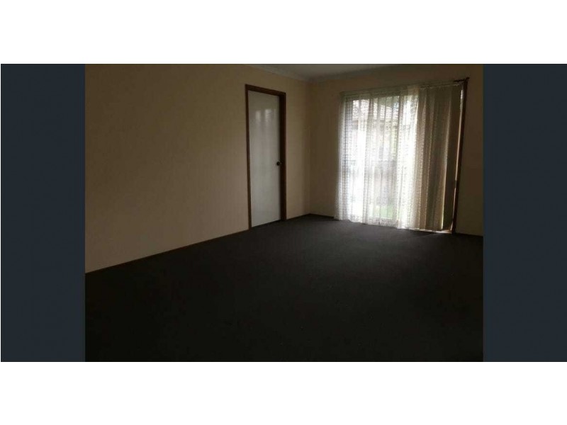 2/7 Hazlitt Court, Cranbourne VIC 3977