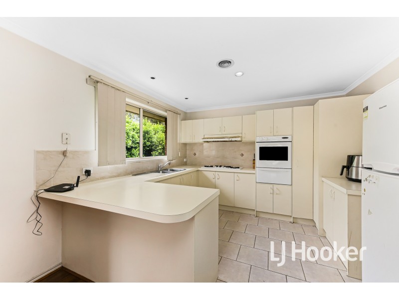 10 Bluegum Way, Hampton Park VIC 3976