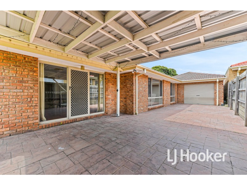 10 Bluegum Way, Hampton Park VIC 3976