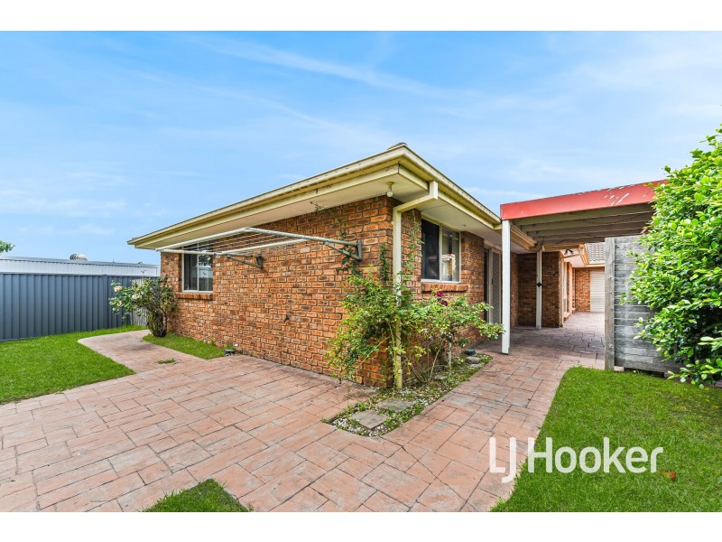 10 Bluegum Way, Hampton Park VIC 3976