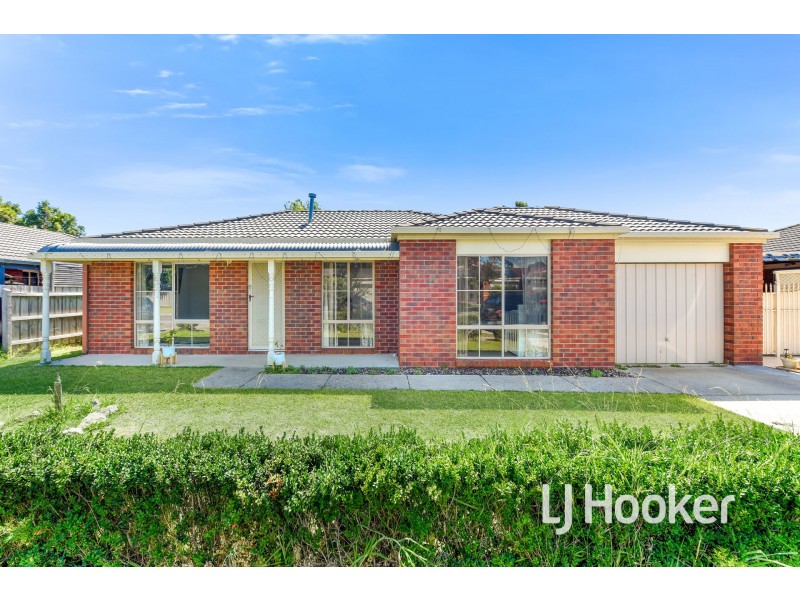 45 Bateman Grove, Hampton Park VIC 3976