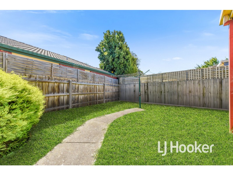 45 Bateman Grove, Hampton Park VIC 3976