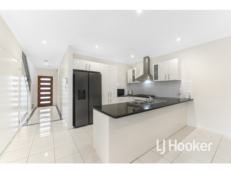 4/66 Hallam Road, Hampton Park VIC 3976