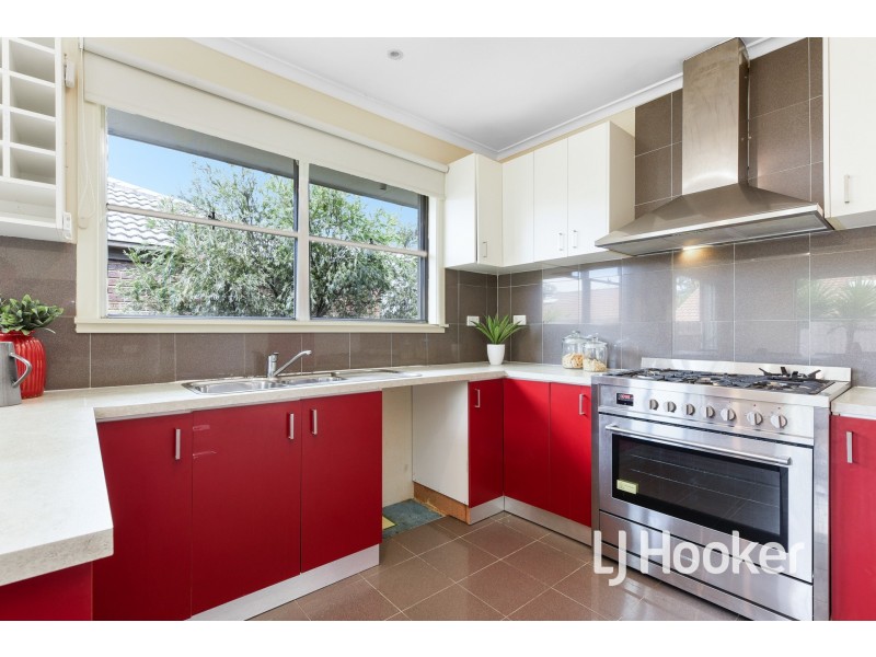 1/30 Bride Avenue, Hampton Park VIC 3976