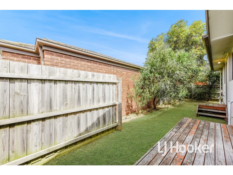 1/30 Bride Avenue, Hampton Park VIC 3976