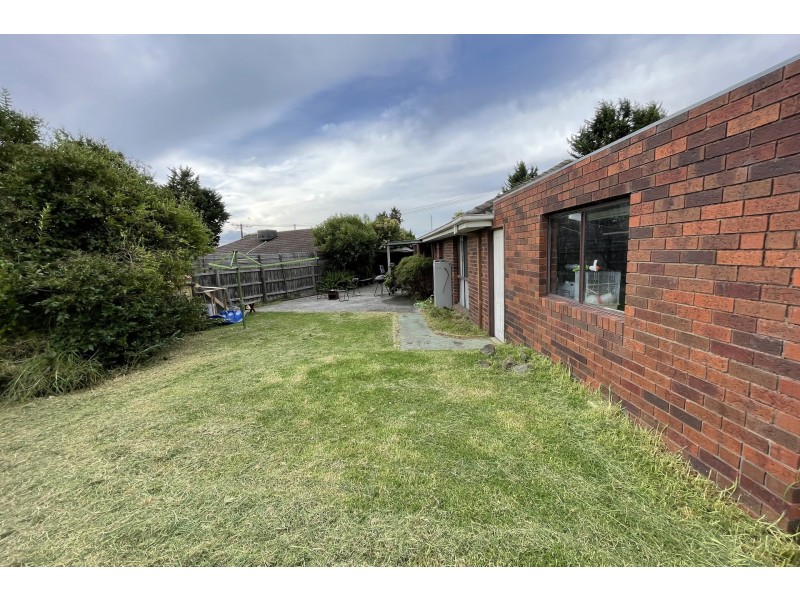 8 Wynette Close, Hampton Park VIC 3976