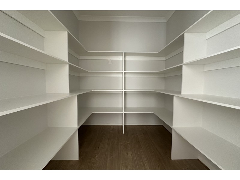 39 Zebu Drive, Clyde North VIC 3978