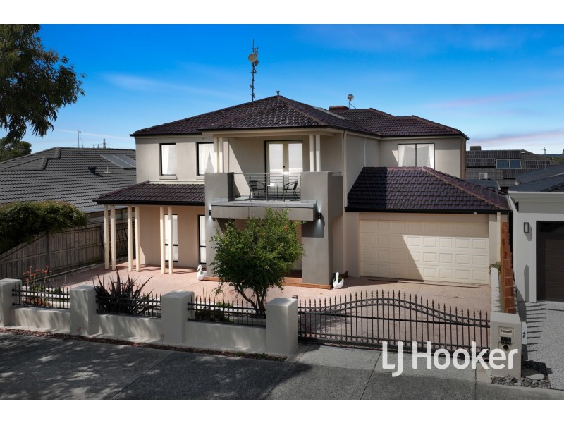 44 Aylmer Road, Lynbrook VIC 3975