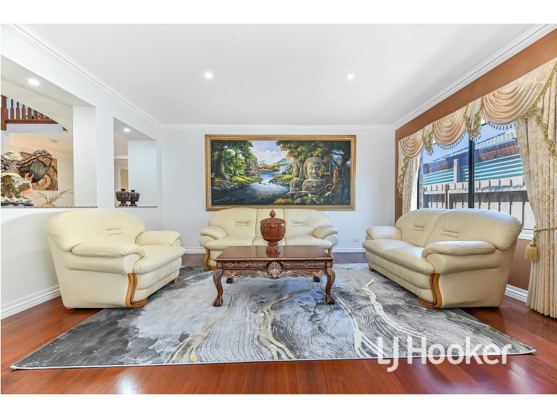 44 Aylmer Road, Lynbrook VIC 3975