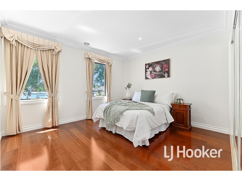 44 Aylmer Road, Lynbrook VIC 3975