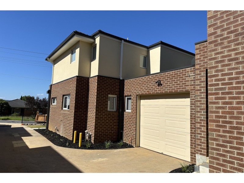 1/68 Frawley Road, Hallam VIC 3803