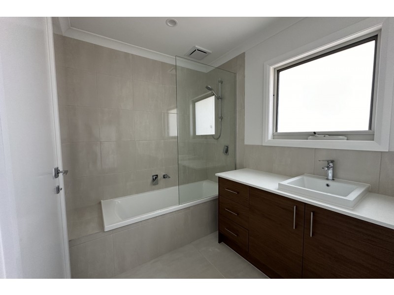 3/68 Frawley Road, Hallam VIC 3803