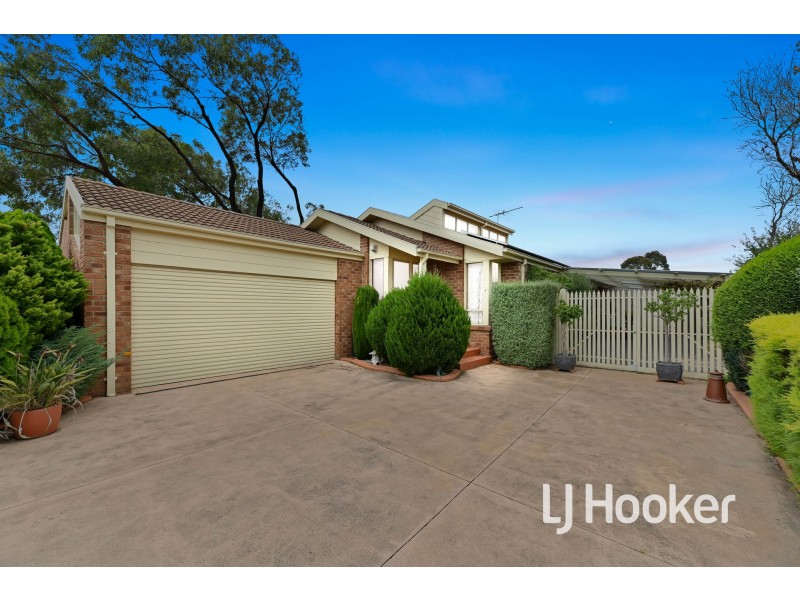 9 Lowden Court, Narre Warren South VIC 3805