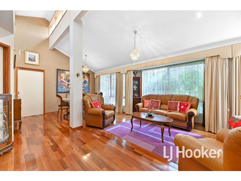 9 Lowden Court, Narre Warren South VIC 3805