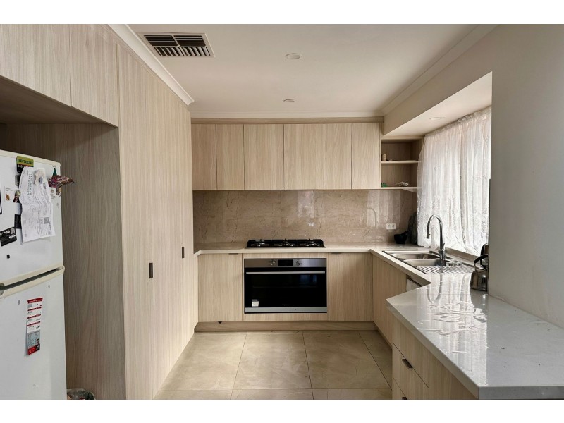 43 Springfield Crescent, Hampton Park VIC 3976