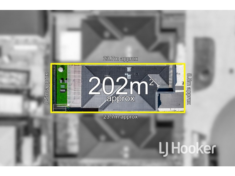 8 Compass Drive, Hampton Park VIC 3976