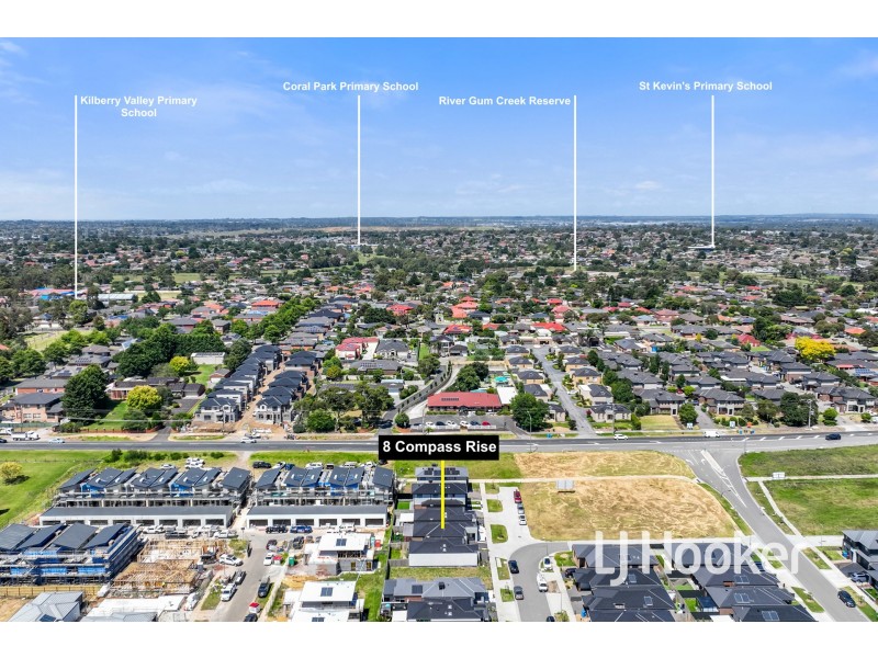 8 Compass Drive, Hampton Park VIC 3976