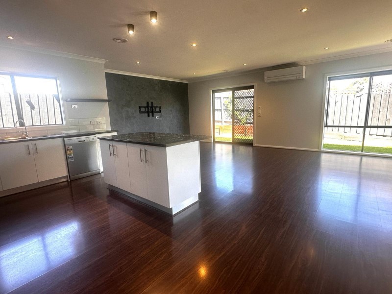 11/30 Central Road, Hampton Park VIC 3976